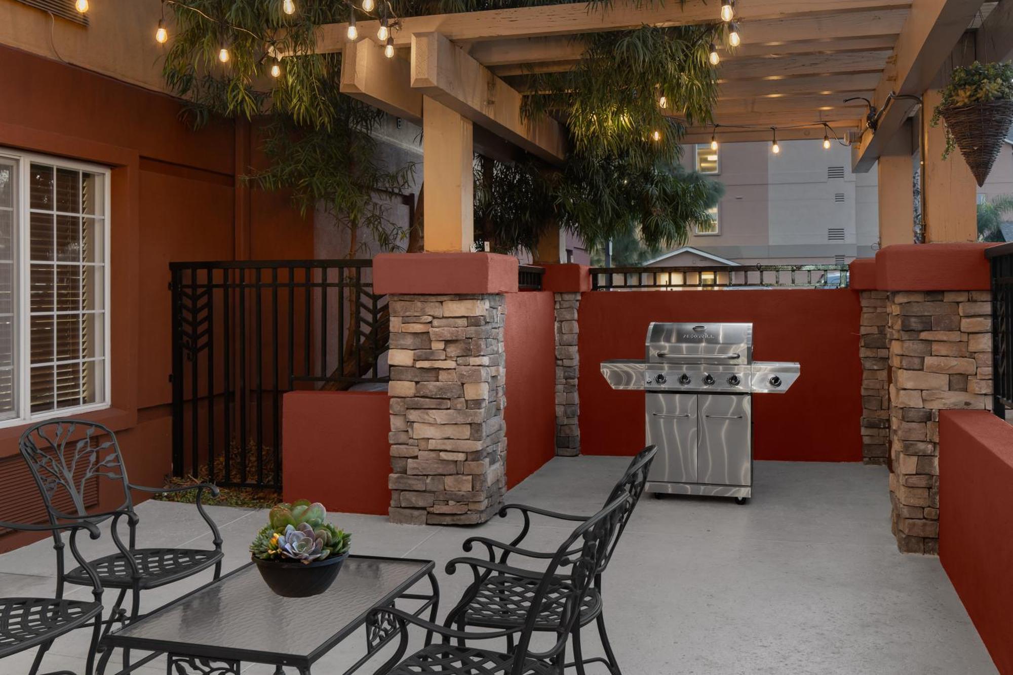 Larkspur Landing Extended Stay Suites Roseville Zewnętrze zdjęcie